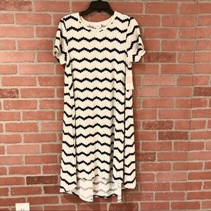 White & black geometric dress chevron polka dot